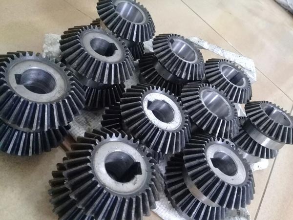 Gia công bánh răng xoắn hoàn hảo và chính xác nhất