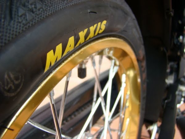 Đánh giá võ xe Maxxis cho PCX