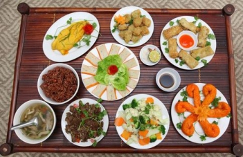 Nấu tiệc tại nhà Thủ Đức - Cà phê học thuật