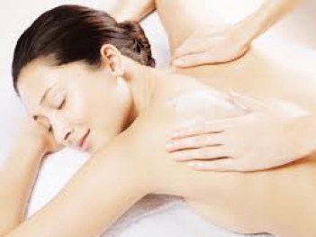 Quy trình tắm trắng ở spa giá rẻ - Cà phê học thuật