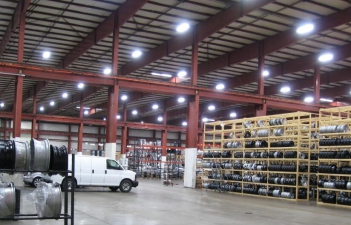 Giá đèn led nhà xưởng 100W bao nhiêu - Cà phê học thuật