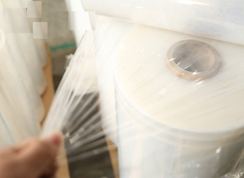 Các loại màng polyethylene công nghiệp phổ biến và đặc tính nổi bật - Cà phê học thuật